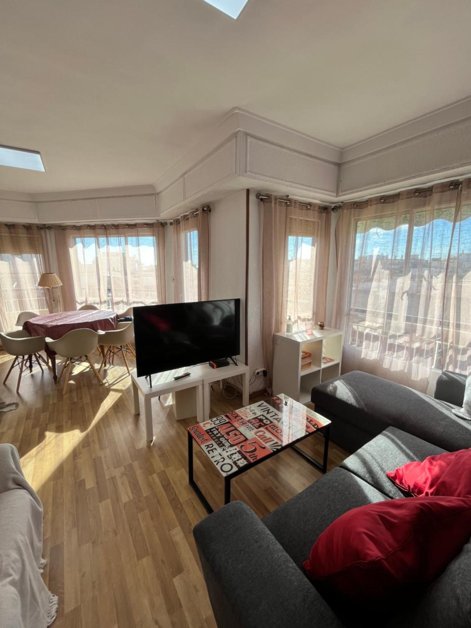 4 Bedrooms -Seneca Center Apartment لقنت المظهر الخارجي الصورة