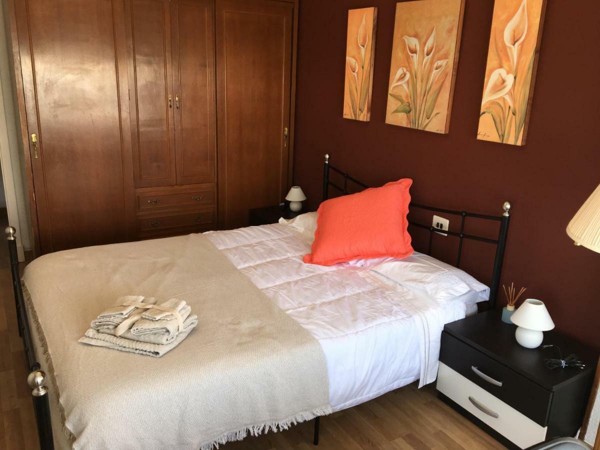 4 Bedrooms -Seneca Center Apartment لقنت المظهر الخارجي الصورة