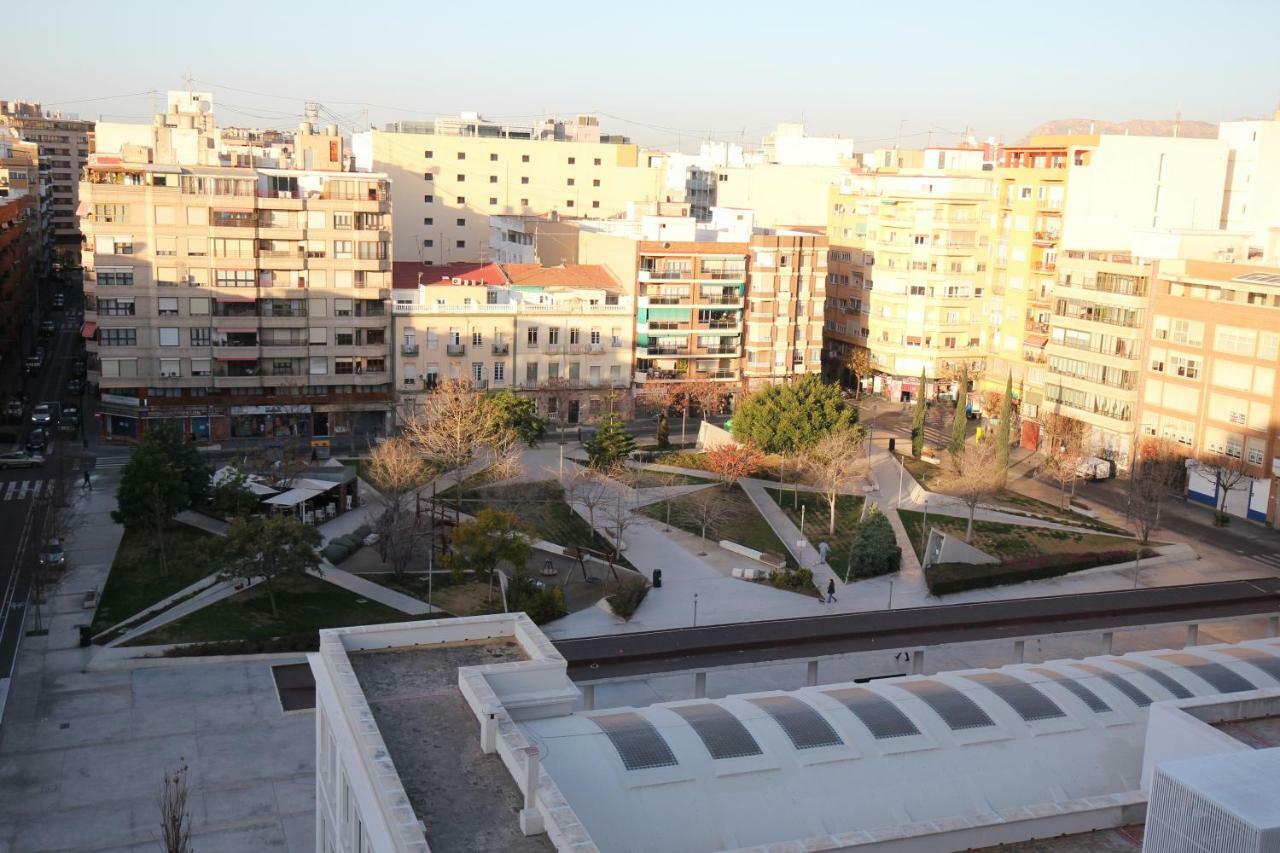 4 Bedrooms -Seneca Center Apartment لقنت المظهر الخارجي الصورة